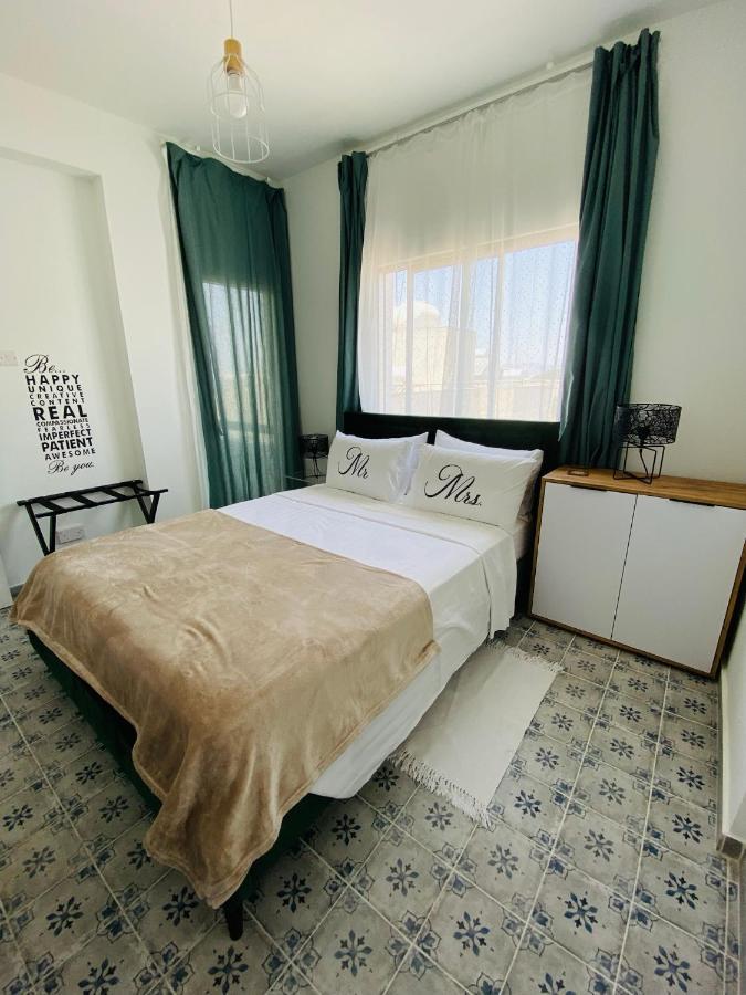 Simple One Bedroom Flat In Engomi Buitenkant foto